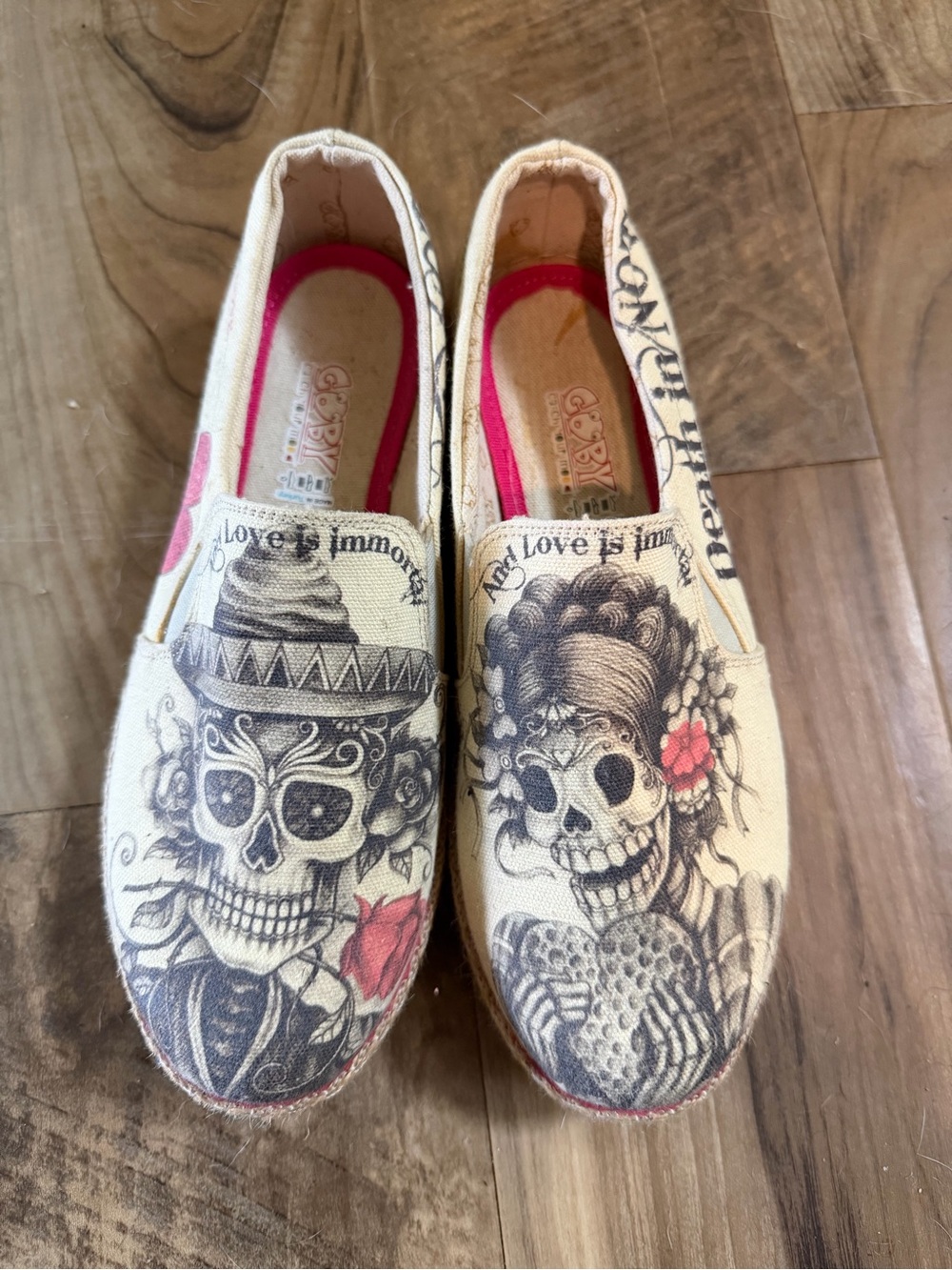Canvas Slip-On Sneakers with Day of the Dead Skull Art - Cream & Pink